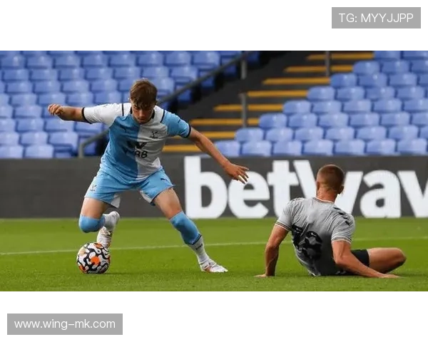 雷恩中路渗透战术引发联赛关注