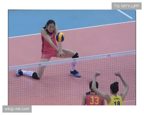 朱婷家里鞋子比我衣服还多，赛场上却能闪到让人眨眼的光芒？